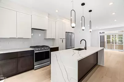 10 Seawell Avenue #102, Raleigh, NC 27601 - Photo 8