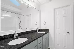 115 Romaine Ct, Cary, NC 27513 - Photo 12