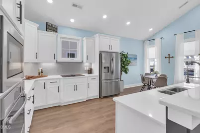 405 Ivy Lane Lane, Carolina Beach, NC 28428 - Photo 6