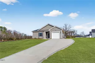 102 Rubyfield Ct, Fremont, NC 27830 - Photo 2