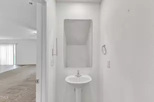 717 Little Patch St, Zebulon, NC 27597 - Photo 8