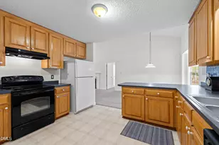 6236 Bridgemont Ln, Willow Springs, NC 27592 - Photo 8