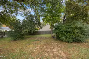 805 Haddington Ct N, Whitsett, NC 27377 - Photo 20