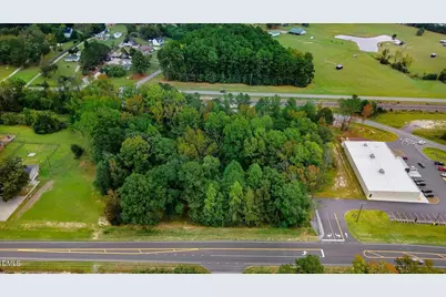195 Main Street, Wilson's Mills, NC 27527 - Photo 8