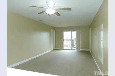 303 Smith Level Road #B31, Chapel Hill, NC 27516 - Photo 6