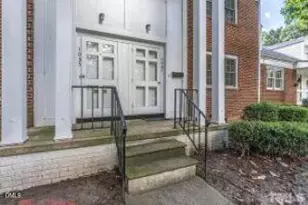 1037 St Marys St, Raleigh, NC 27605 - Photo 2