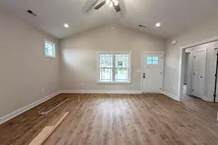 608 S Vance St, Fremont, NC 27830 - Photo 6