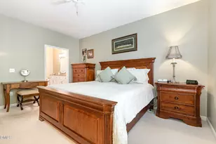 3121 Hemlock Forest Cir, Raleigh, NC 27612 - Photo 16