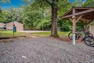 201 Howell St, Chapel Hill, NC 27514 - Photo 14