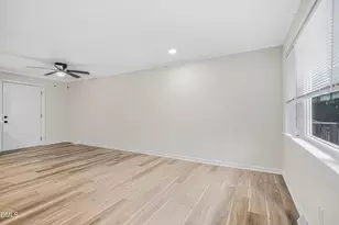 201 Howell St, Chapel Hill, NC 27514 - Photo 6