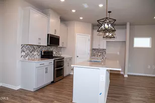 912 Mortar Ln, Cary, NC 27519 - Photo 4