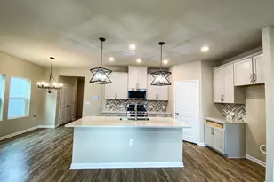 912 Mortar Ln, Cary, NC 27519 - Photo 6