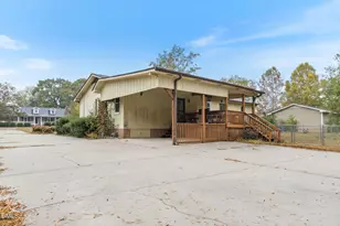 306 1st St, Broadway, NC 27505 - Photo 10