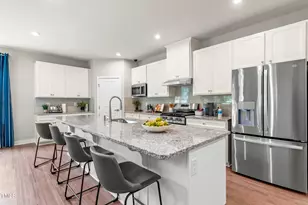 199 Glen Hollow Dr, Raleigh, NC 27604 - Photo 6