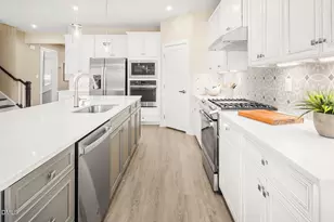 882 Nichols Vw Ct, Raleigh, NC 27604 - Photo 8