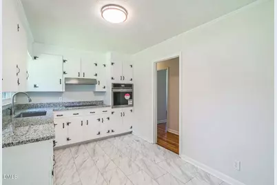 605 Sagefield Way, Henderson, NC 27537 - Photo 8