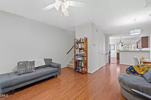 2810 Wyntercrest Ln, Durham, NC 27713 - Photo 6