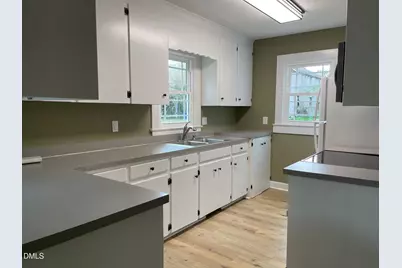 331 N Dunn Street, Angier, NC 27501 - Photo 6