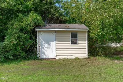 513 Derby Place, Zebulon, NC 27597 - Photo 30