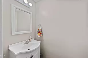 7729 Bernadette Ln, Raleigh, NC 27615 - Photo 28