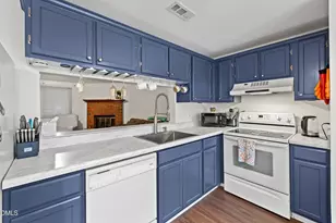 7729 Bernadette Ln, Raleigh, NC 27615 - Photo 8