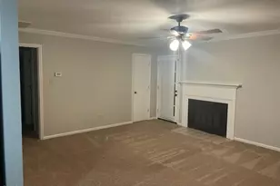 111 Greengate Ct, Cary, NC 27511 - Photo 2