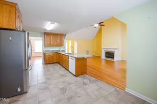 120 Line Dr, Raleigh, NC 27603 - Photo 8