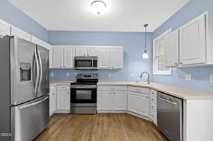 102 College Ave, Durham, NC 27713 - Photo 10