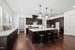 900 Timber Mist Ct, Cary, NC 27519 - Photo 12