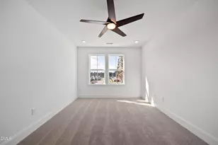 900 Timber Mist Ct, Cary, NC 27519 - Photo 34