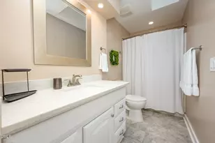 2 Vauxhall Pl, Chapel Hill, NC 27517 - Photo 20