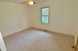 105 Sunset Cir, Henderson, NC 27536 - Photo 14