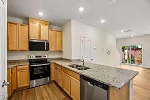 10618 Brookside Reserve Rd, Raleigh, NC 27614 - Photo 14