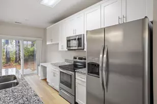 300 Mannington Dr, Morrisville, NC 27560 - Photo 8