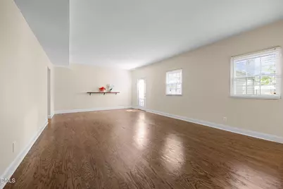 6423 New Market Way, Raleigh, NC 27615 - Photo 6