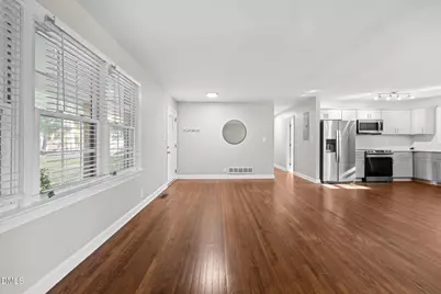 2950 Glenridge Drive, Raleigh, NC 27604 - Photo 8