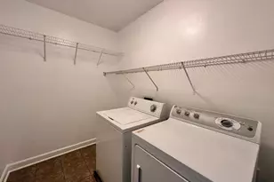 8045 Sycamore Hill Ln, Raleigh, NC 27612 - Photo 18