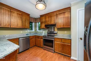 2900 Sylvania Dr, Raleigh, NC 27607 - Photo 16
