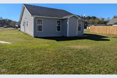 100 Reebe Circle, Selma, NC 27576 - Photo 18