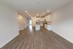 1229 Commack Dr, Durham, NC 27703 - Photo 2