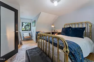 929 St Marys St, Raleigh, NC 27605 - Photo 10