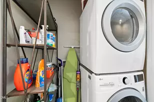 1609 Wooster St, Raleigh, NC 27607 - Photo 32