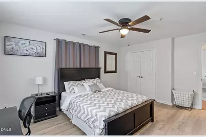 129 Sturbridge Drive, Clayton, NC 27520 - Photo 8