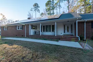 700 Fernwood Dr, Clayton, NC 27520 - Photo 1