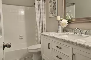 5906 Applewood Ln, Raleigh, NC 27609 - Photo 10