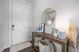 121 Cassada Ct, Holly Springs, NC 27540 - Photo 2