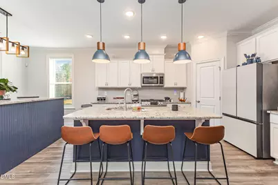 300 W Amber Oak Drive, Selma, NC 27576 - Photo 4