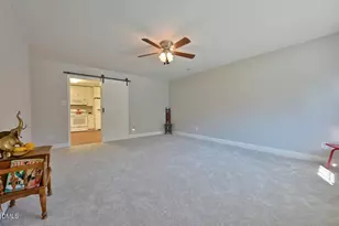 621 Martin St, Durham, NC 27704 - Photo 8