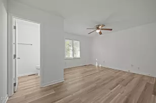 405 Thyme Pl, Raleigh, NC 27609 - Photo 24