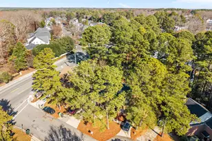 405 Thyme Pl, Raleigh, NC 27609 - Photo 34